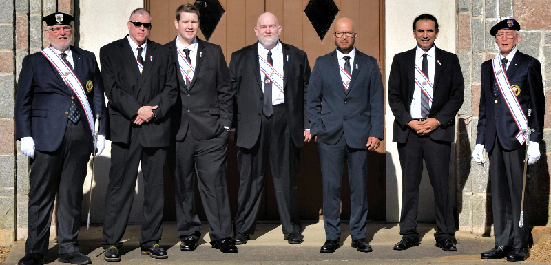 Flanked by Worthy Navigator Eddie Williams (L) and Sir Knight Bob Smith (R)